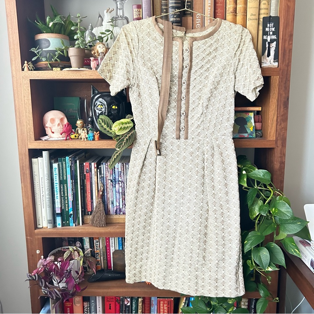 Vintage Cream & Tan Belted Sweater Dress - Picture 4 of 14